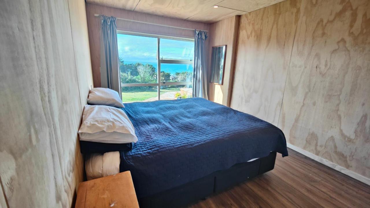 Villa Spectacular Moana Views à Riverton Extérieur photo